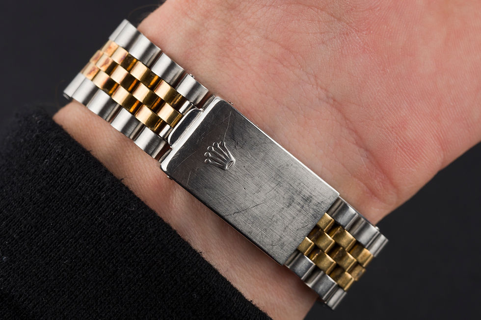 Thumbnail: 1985 Rolex Datejust Ref. 16013 two-tone with golden champagne 'Linen dial'