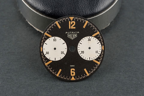 NOS Heuer Autavia Ref. 3646 'Big Eyes' early 1st Execution dial
