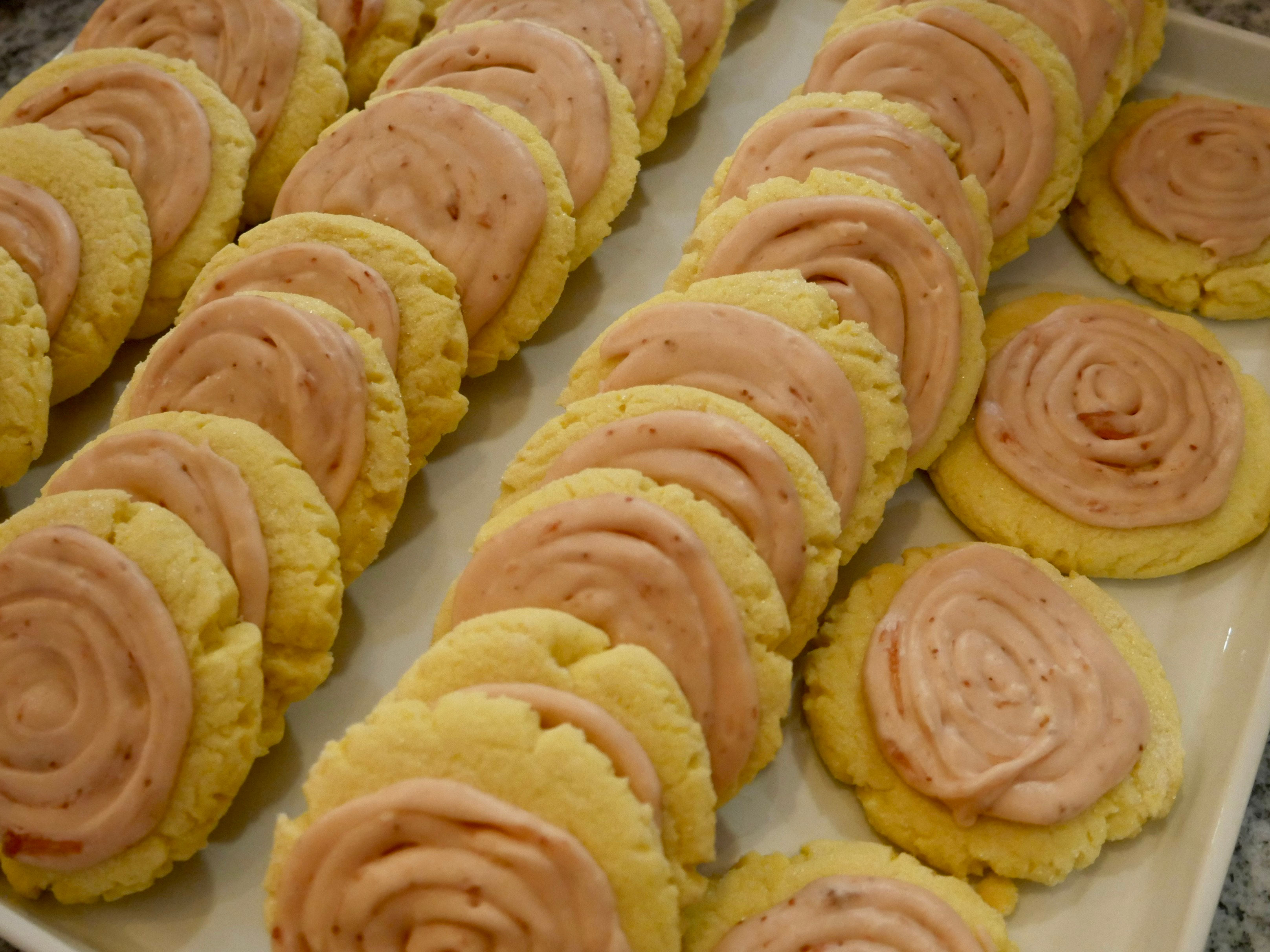Strawberry Lemonade Cookies
