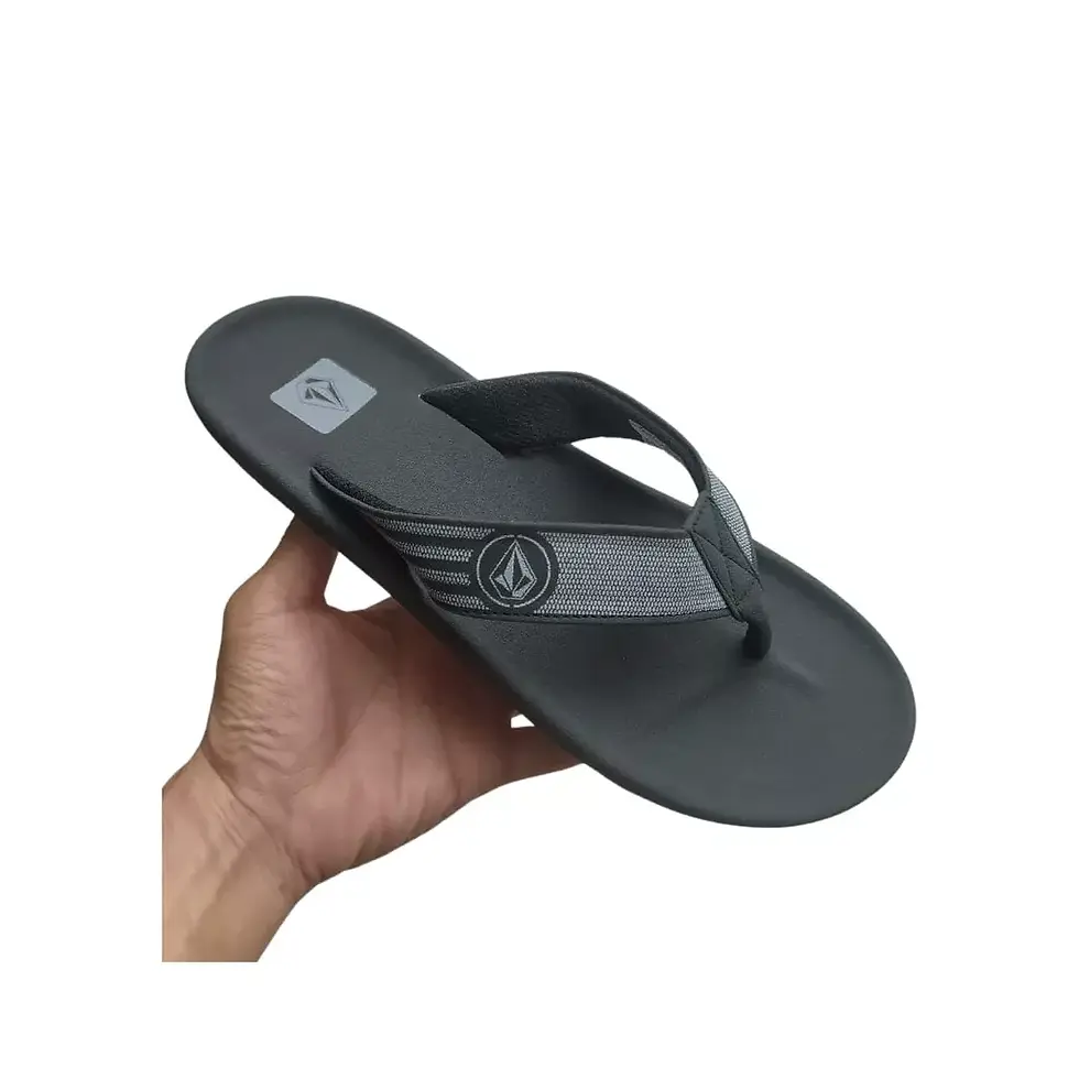 Thumbnail: Slippers Surfing