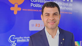 Saullo Vianna destaca avanços na proteção e autonomia feminina em conferência com ministra das Mulheres, Márcia Lopes