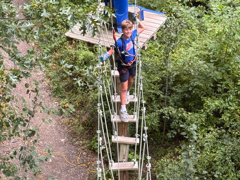 That’s the Spirit: Foundation Supports Lake Forest Students for 40 Years