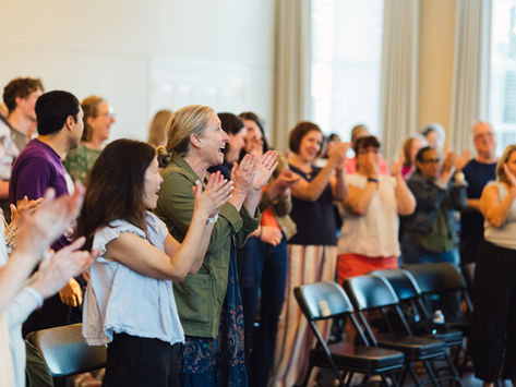 Gorton Kicks Off Singing Series