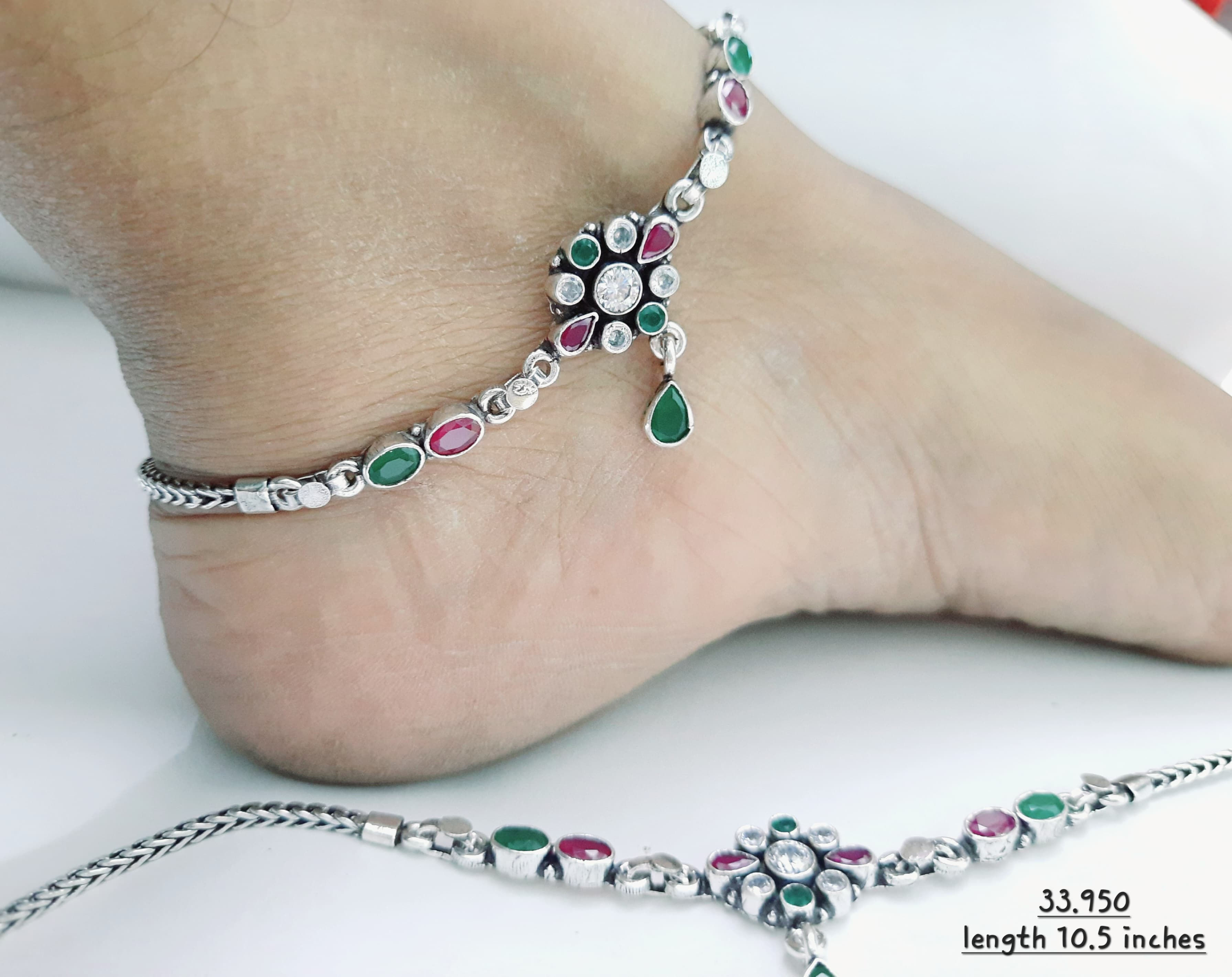 Buy Stylish Silver Anklets Online At Best Price on Vikas Jewellers