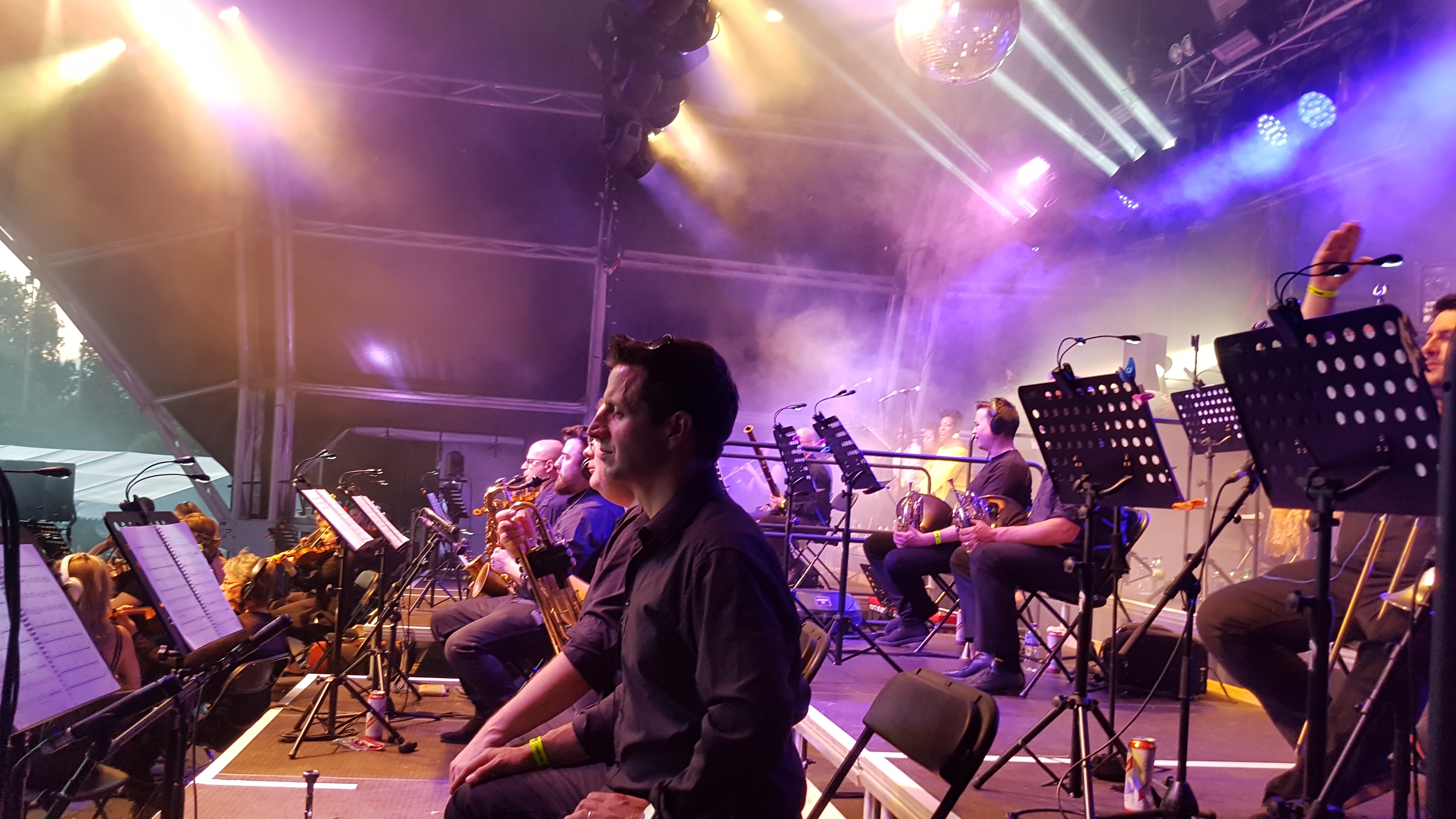 Hacienda Classical @ Happy Days