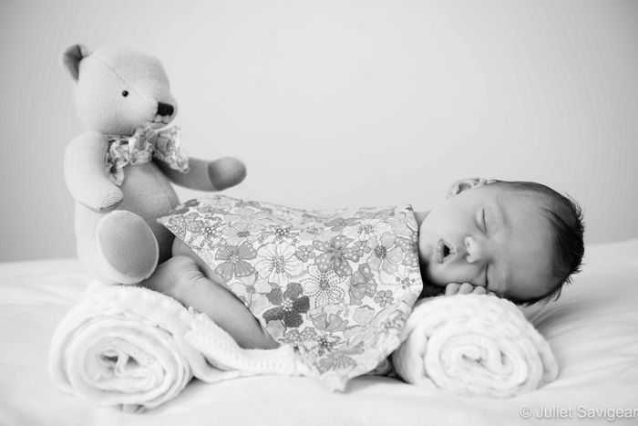 Newborn Baby & Family Photographer - Canary Wharf
