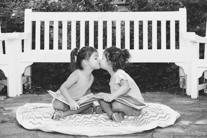 Twin Girls & Family Photographer - The Rookery, Streatham Common