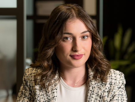 What to Wear for Your London Headshot Session