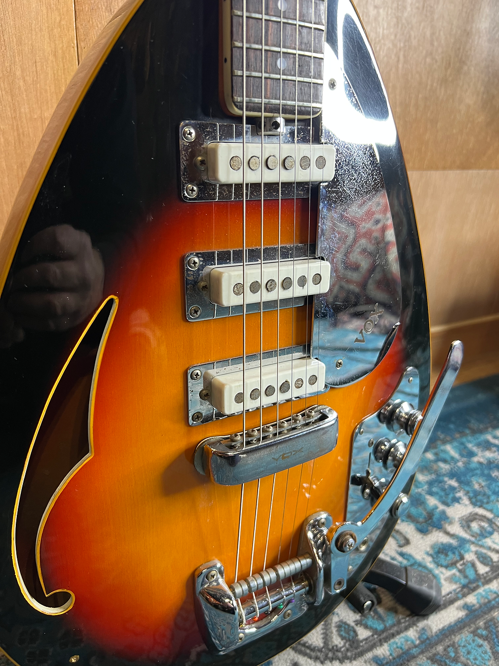 Miniature : VOX TEAR DROP MARK VI Made In Italy