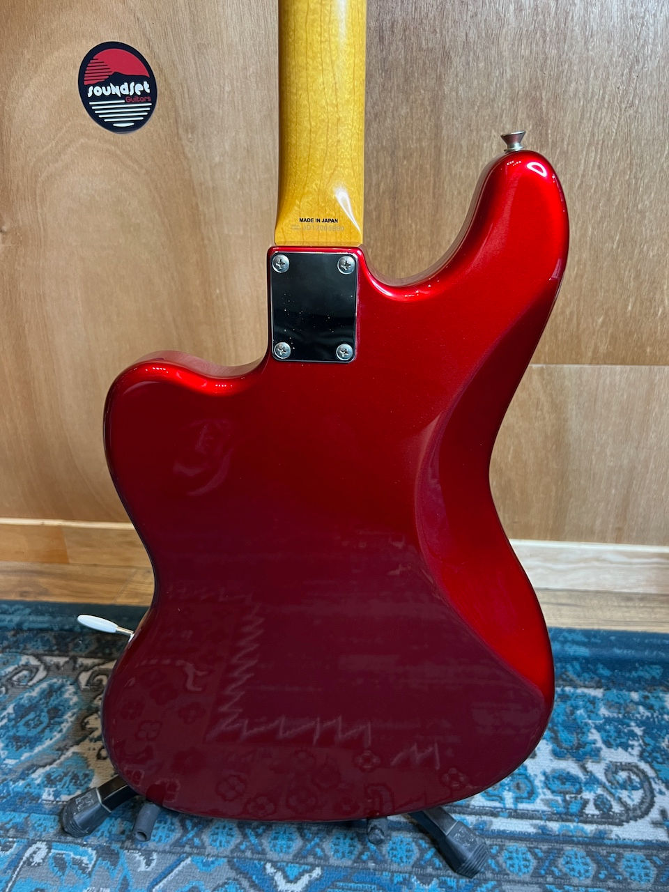 Miniature : FENDER BASS VI  MIJ