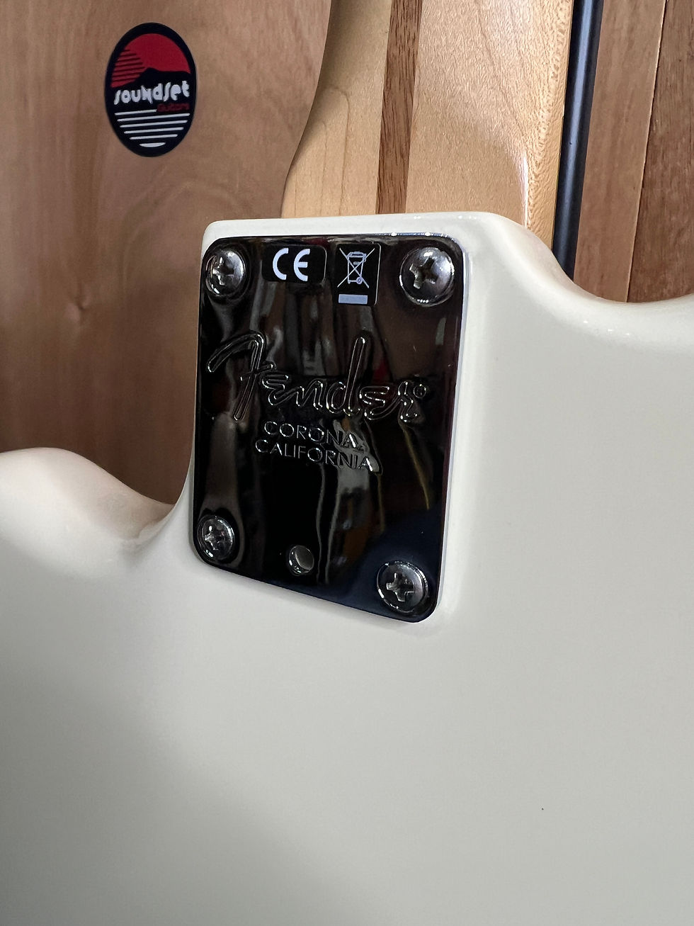 Miniature : 🎸 FENDER AMERICAN PROFESSIONAL JAZZMASTER – USA 2016 – OLYMPIC WHITE