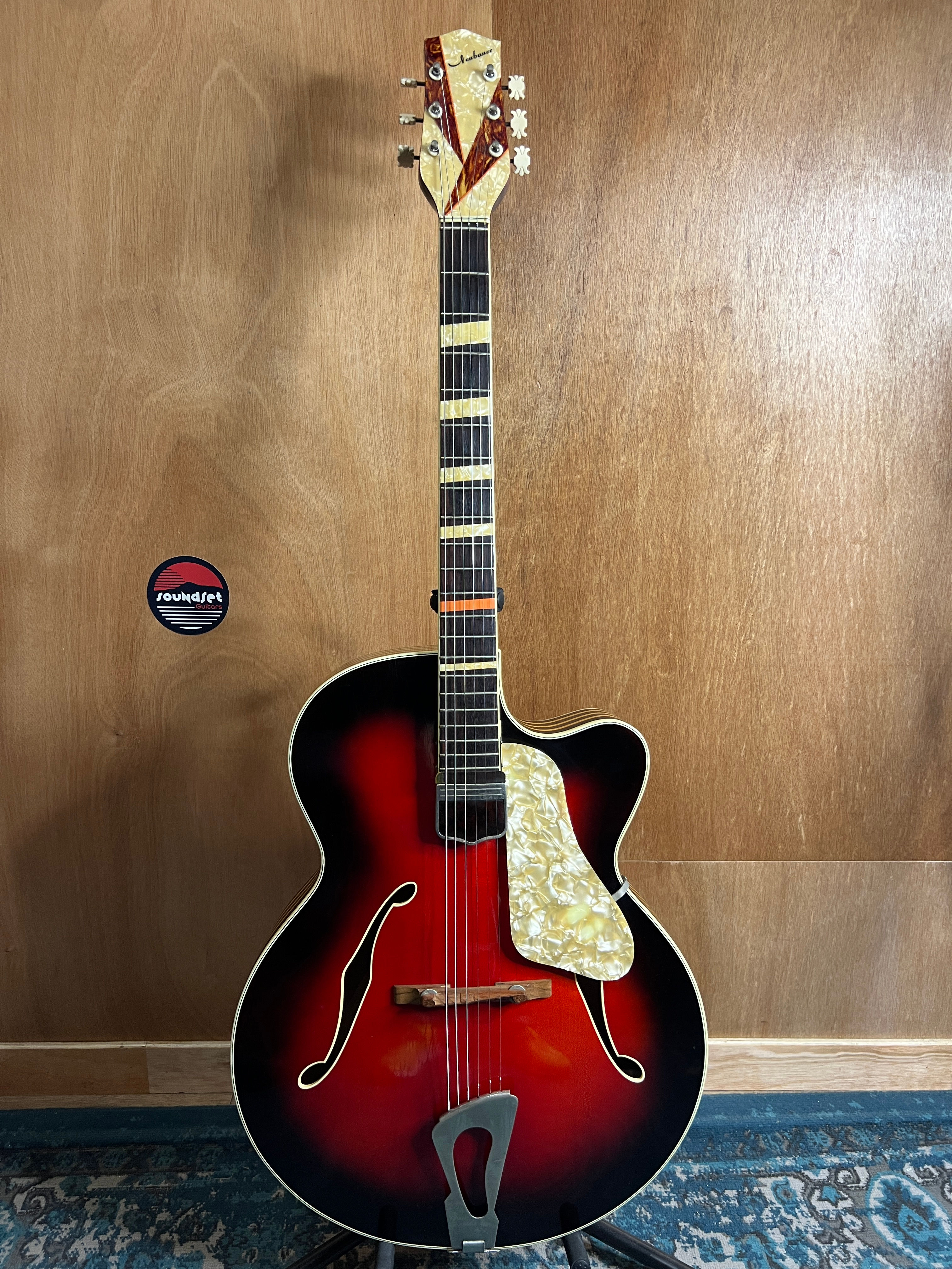 guitare-archtop-neubauer-vintage-1960-allemande-jazz-box-micro-ideal-soundsetguitars-sete