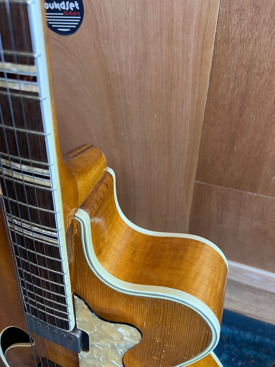 Miniature : HOFNER 462 Cat’s eye ARCHTOP