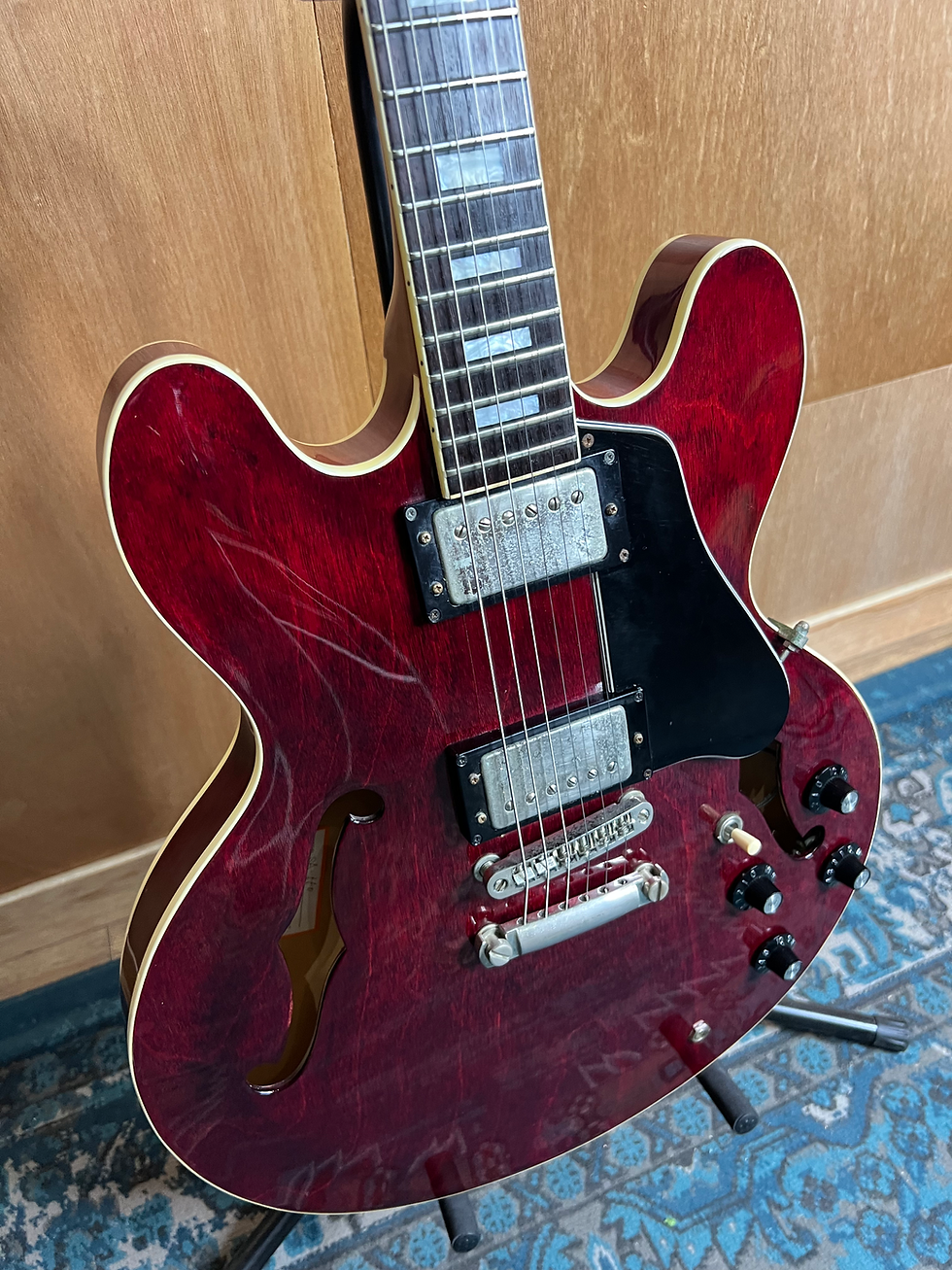 Miniature : GRECO SA-550 R – 1979 – L'HYBRIDE FULL HOLLOW & STOP BAR