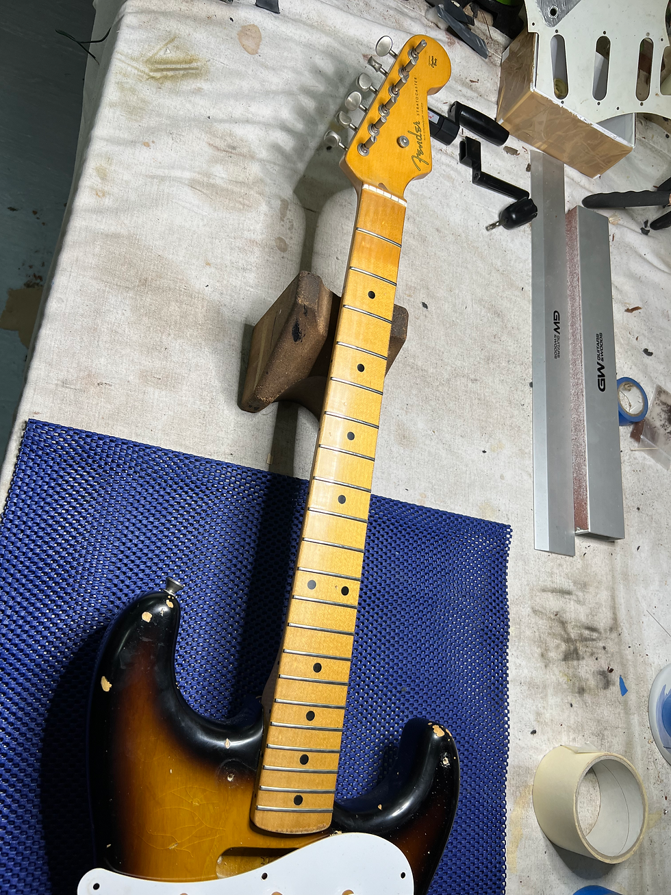 Miniature : STRATOCASTER 1954' REISSUE heavy relic By Franck HENRY Luthier