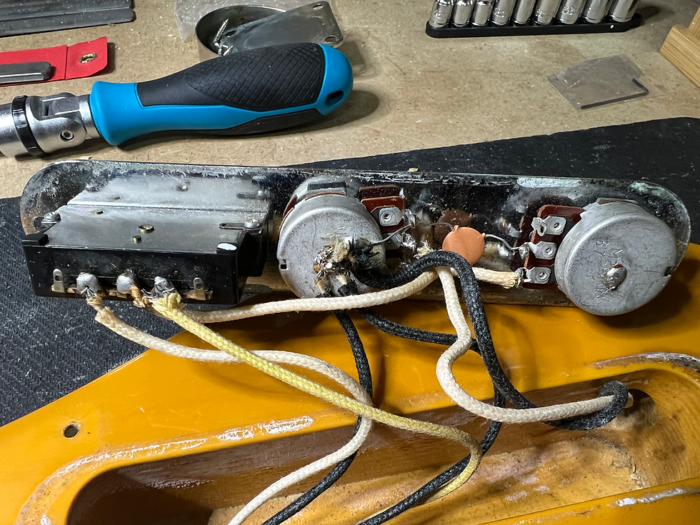 Miniature : 🎸 FENDER TELECASTER TL52-75 REISSUE – MADE IN JAPAN –1985- TOUTE D'ORIGINE