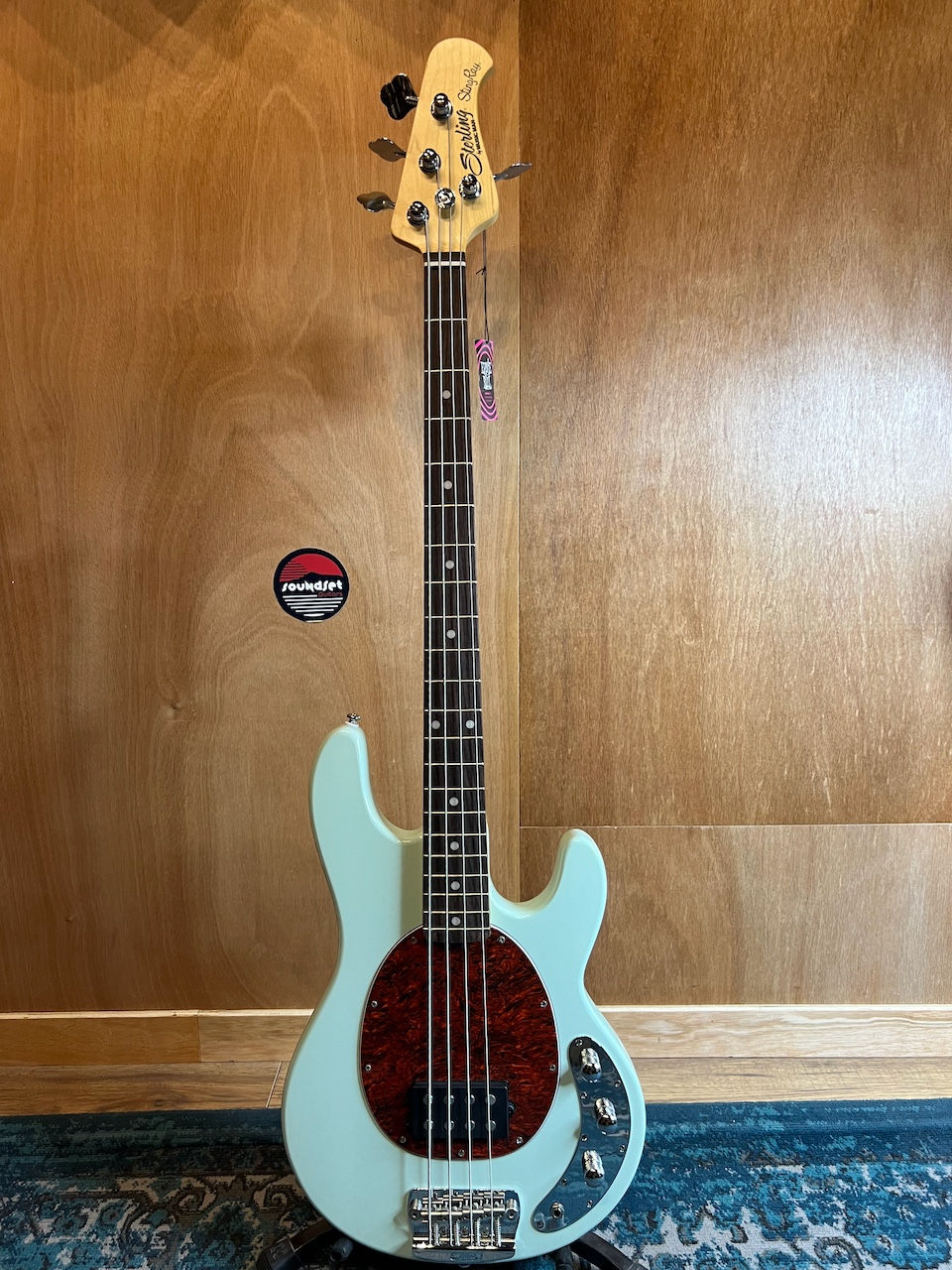 Sterling By Musicman Stingray RAY24 CA Mint green