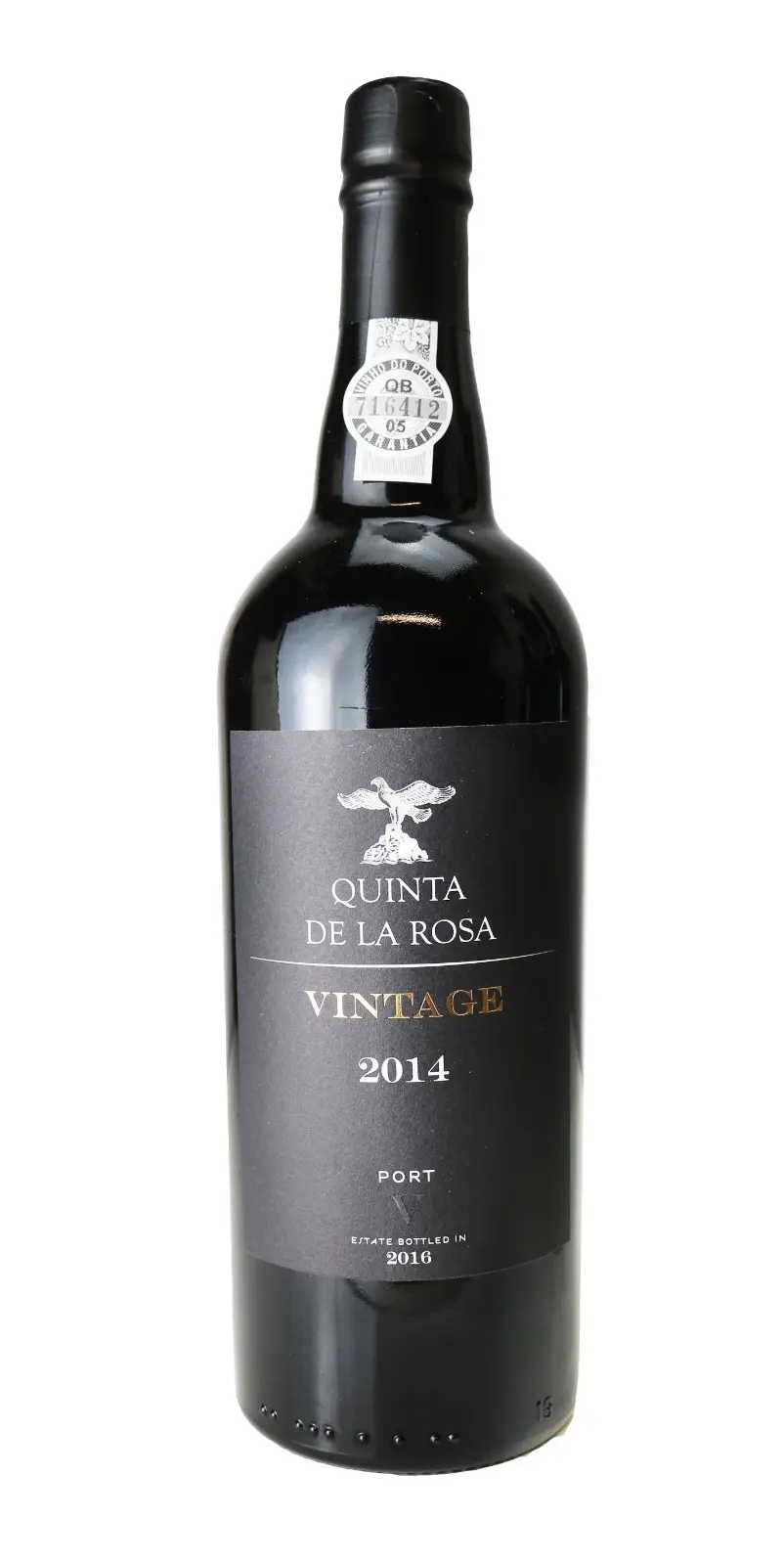 בקבוק יין פורט Quinta de la Rosa Vintage 2014 על רקע אלגנטי של The Whisky Embassy.