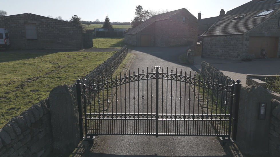 Long lane gates 6_1.1.6