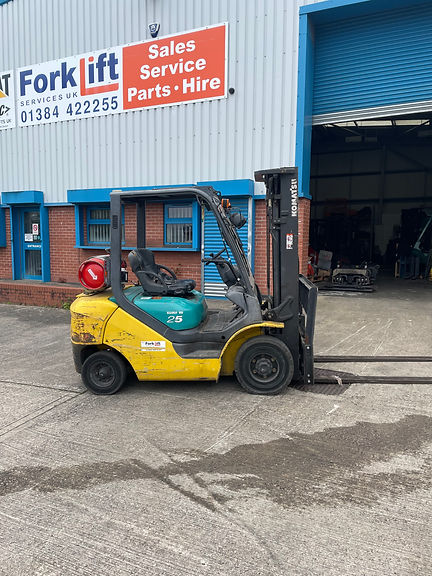 Komatsu FG25HT-16R.jpg