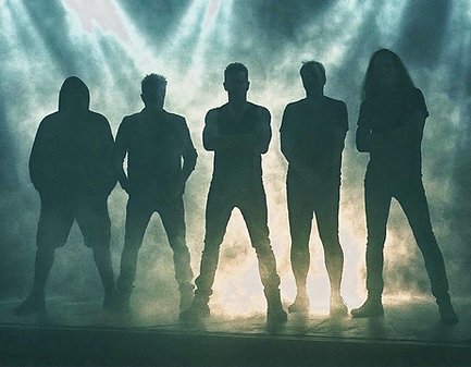 Silhouette_edited.png