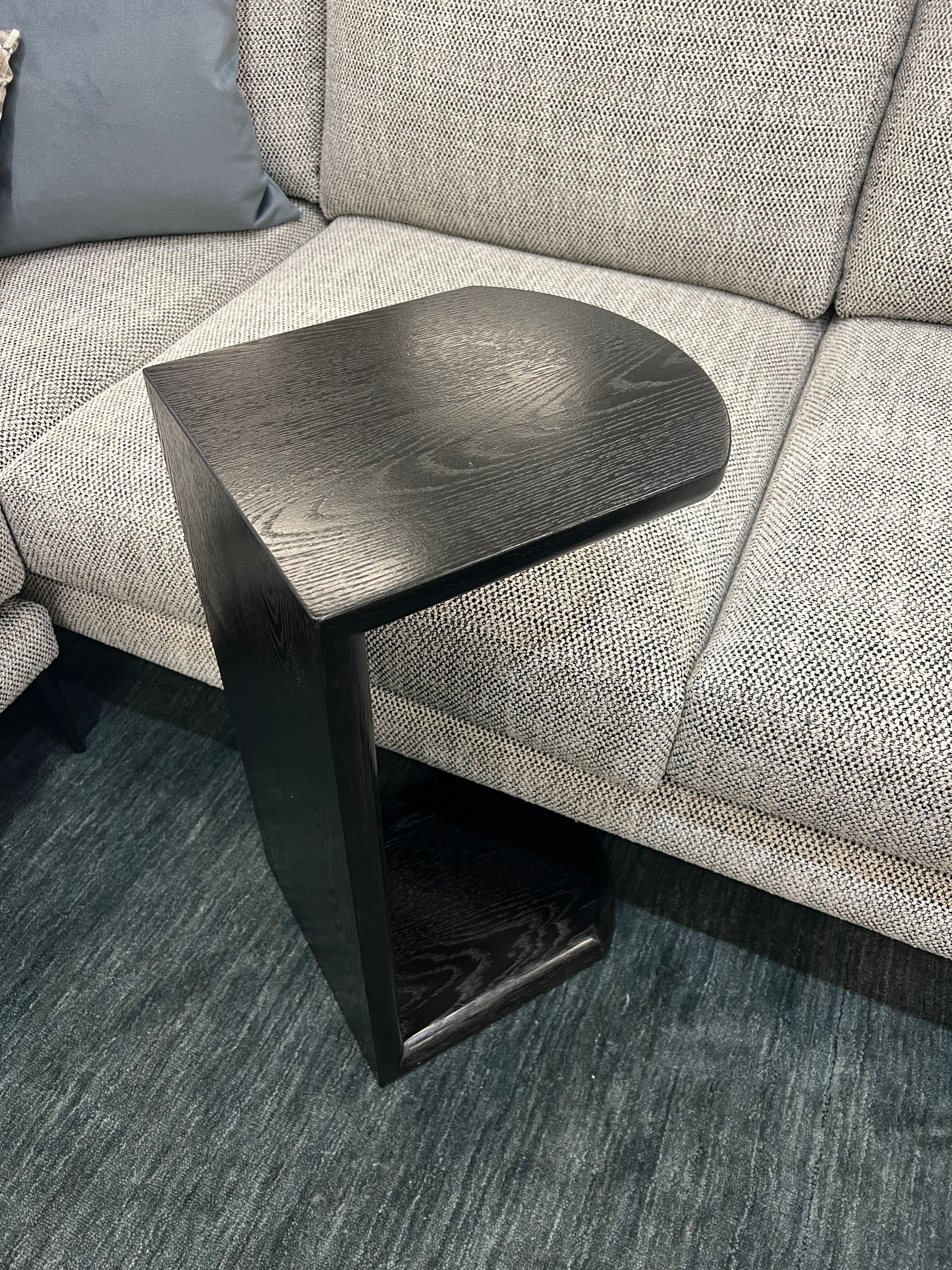 Delatite Curve Side Table