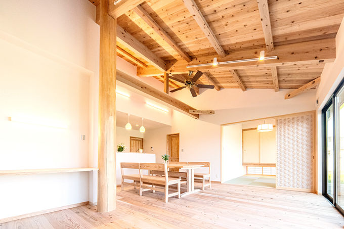 ハワイ島にあるリゾートな暮らし　空気がうまい家　平屋（リビング）