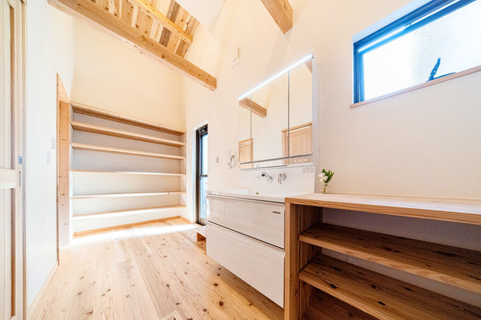 ハワイ島にあるリゾートな暮らし　空気がうまい家　平屋（洗面所）