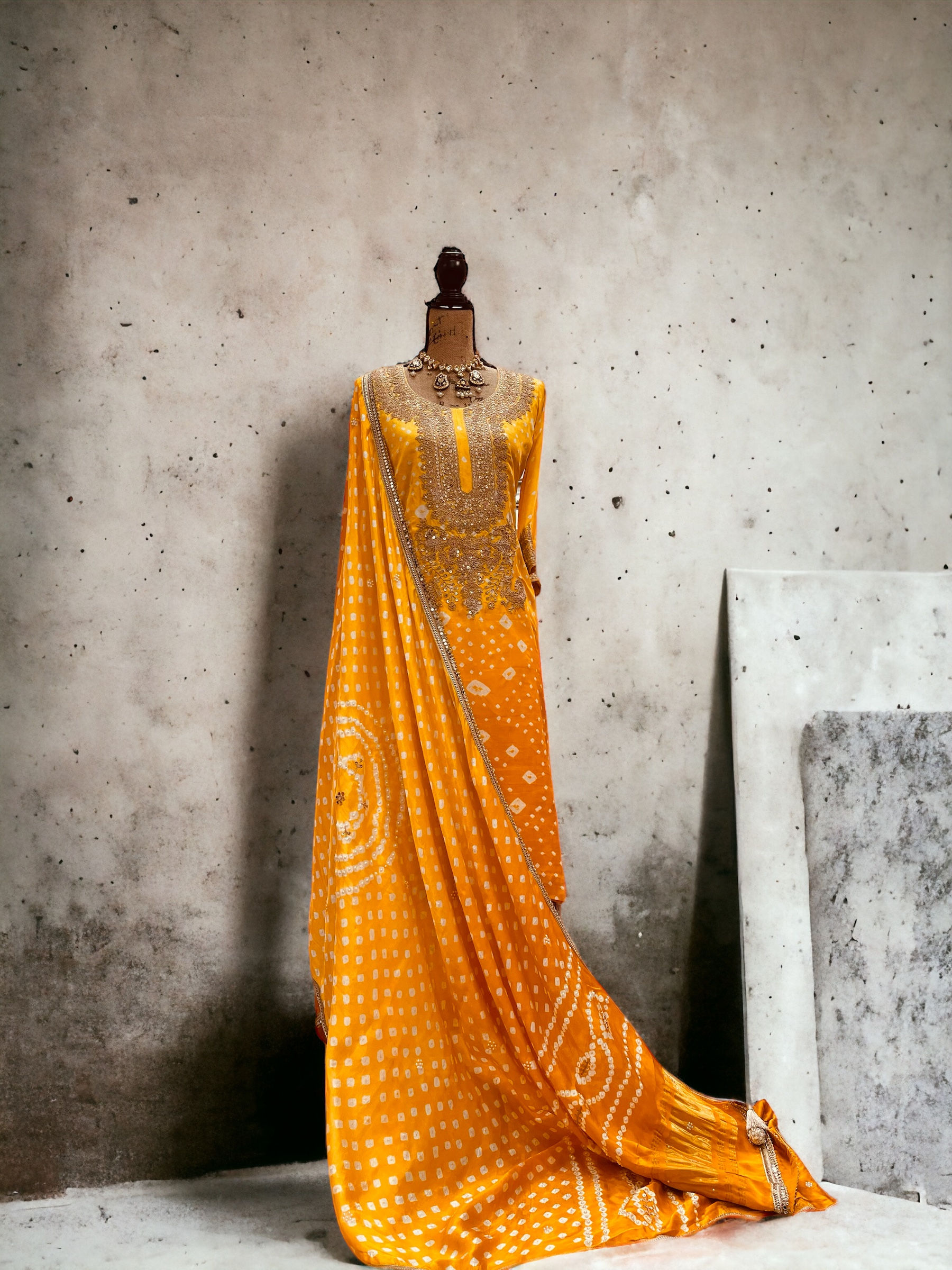 Embroidered bandhej set with palazzo in silk