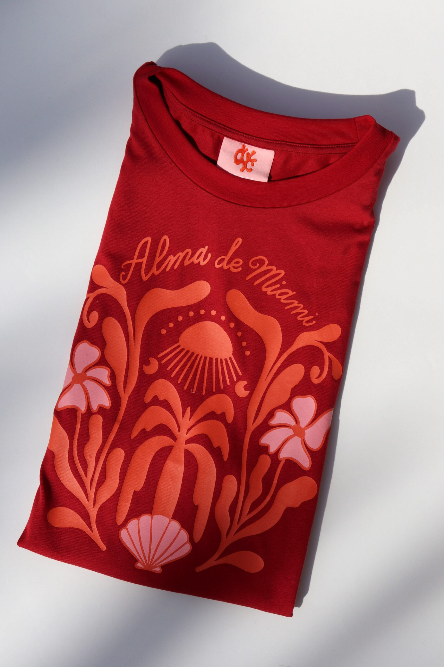 Alma de Miami T-Shirt with shoulder pads