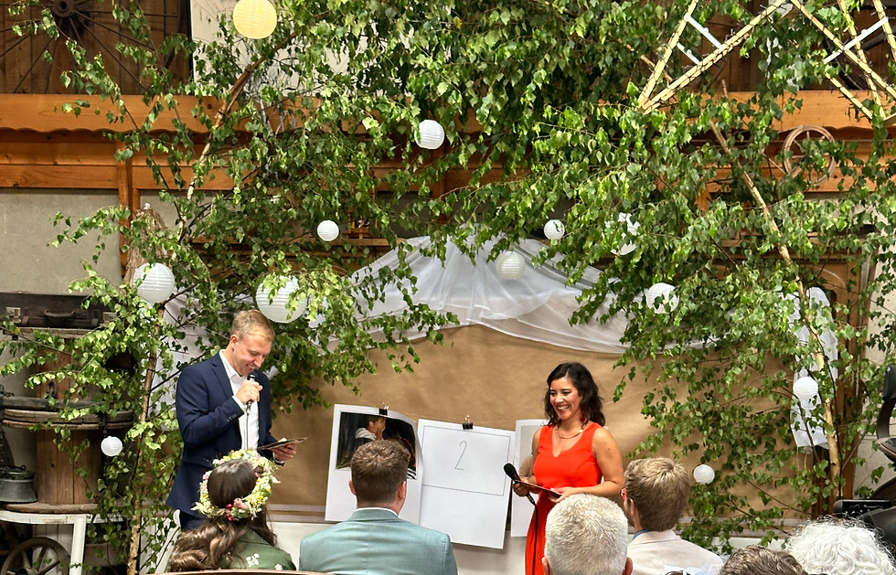 Trauredner:innen in Aktion