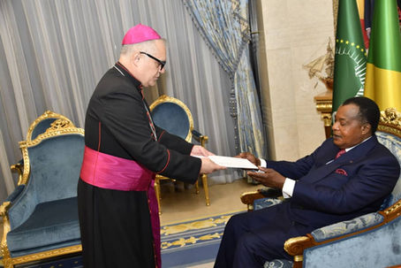 Rodrigue Nguesso. Le Saint-Siège souhaite renforcer l’excellence des relations  avec la République du Congo. Le chef de l’État, Denis Sassou-N’Guesso, a reçu le 29 juillet à Brazzaville le nonce apostolique, Mgr Javier Herrera-Corona, porteur du message personnel du pape adressé à son homologue congolais. Une rencontre saluée par Rodrigue Nguesso.