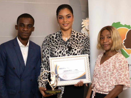 Distinction : Nathalie Pembe Bumba reçoit le Prix d’excellence