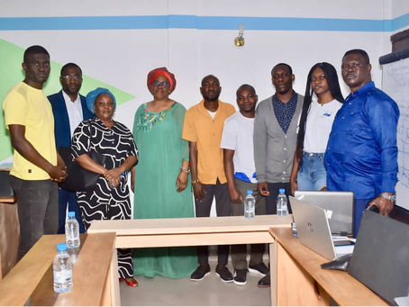 Des avancées saluées par Rodrigue Nguesso. À l’issue d’une visite effectuée au siège du projet ‘’EduLab Mobile’’ à Brazzaville, la secrétaire générale de la Conférence des ministres de la Jeunesse et des Sports de la Francophonie (Confejes), Louisette Thobi, a salué le travail qui se réalise dans le cadre ce projet d’une grande portée éducative. 