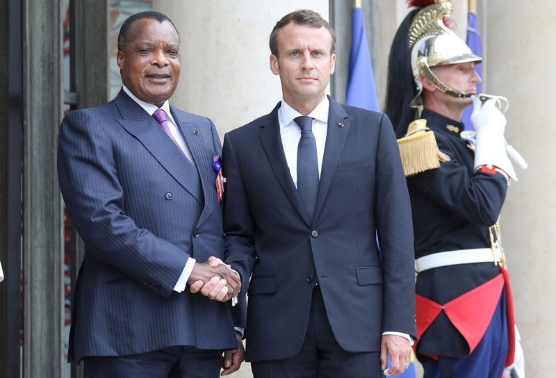 Le président français, Emmanuel Macron, a adressé ses félicitations au chef de l’Etat congolais, Denis Sassou N’Guesso, pour sa réélection à l’occasion du scrutin présidentiel des 12 et 15 mars derniers. Une déclaration saluée par Rodrigue Nguesso.