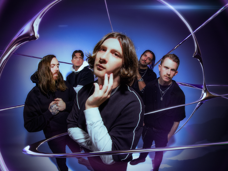 Los australianos Windwaker lanzaron hoy el EP Enter the Wall mediante Fearless Records