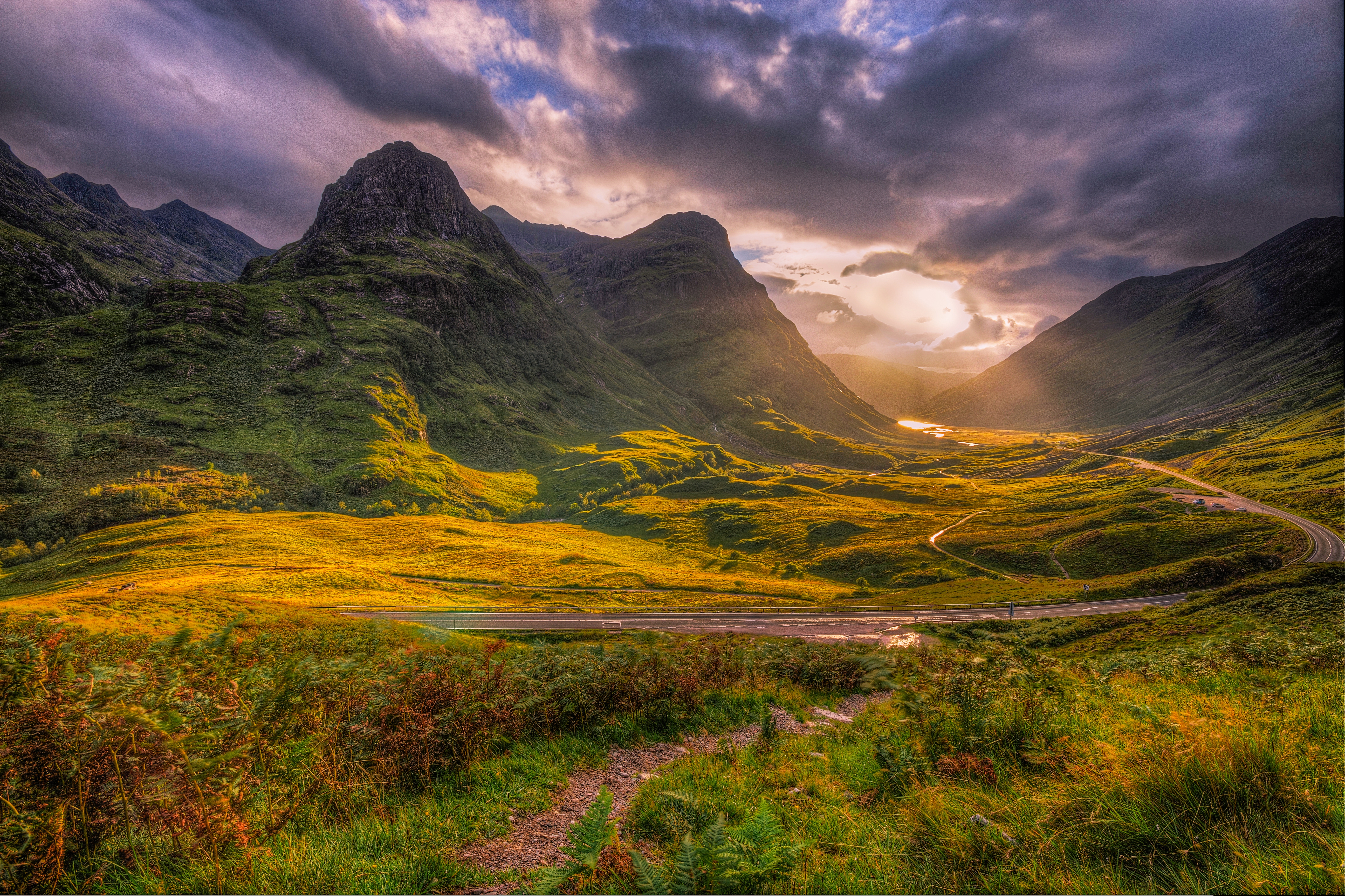Three Sisters of Glen Coe L46