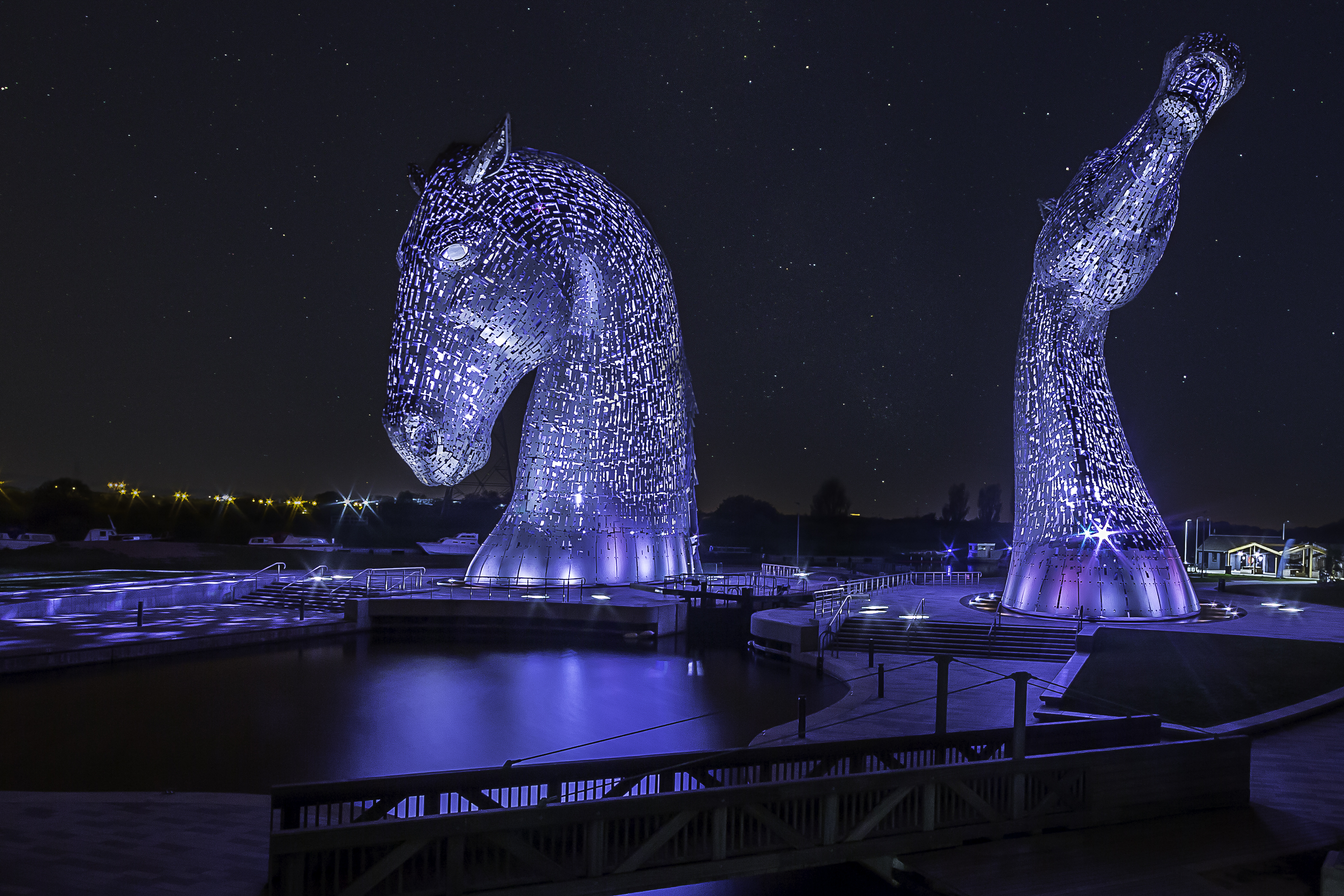 Kelpies at Night K6