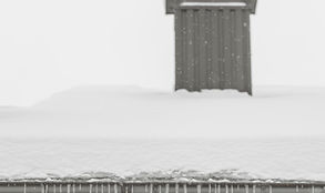 Schornsteinfeger im Mehrfamilienhaus 2026: Pflichten, Kehrbezirk, Kosten und Fristen