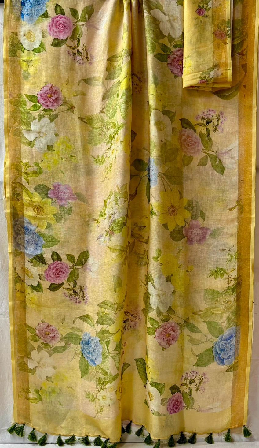 Thumbnail: Buttercream Whisper Pure Handwoven Linen Floral Printed Saree