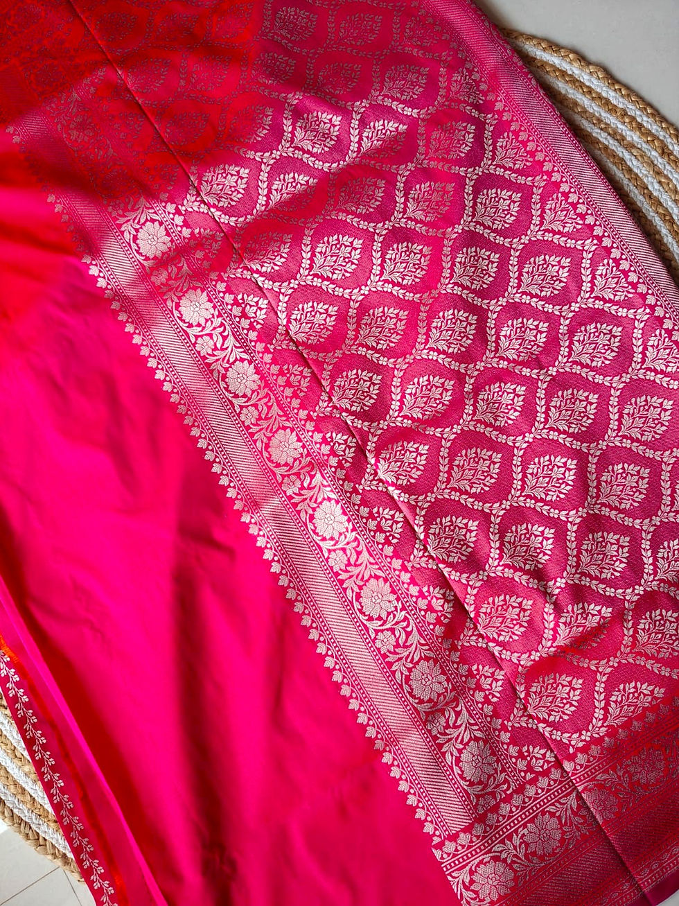 Thumbnail: Shringar Dual Tone Handloom Katan Banarasi Silk Saree