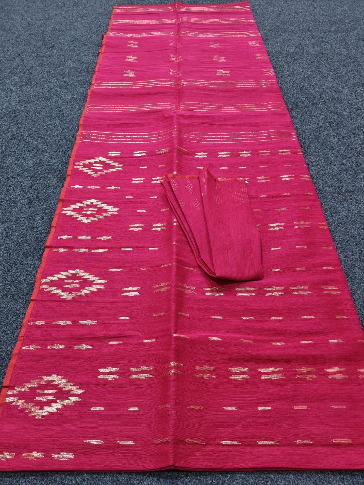 Fuchsia Bloom Resham Silk Jamdani Saree