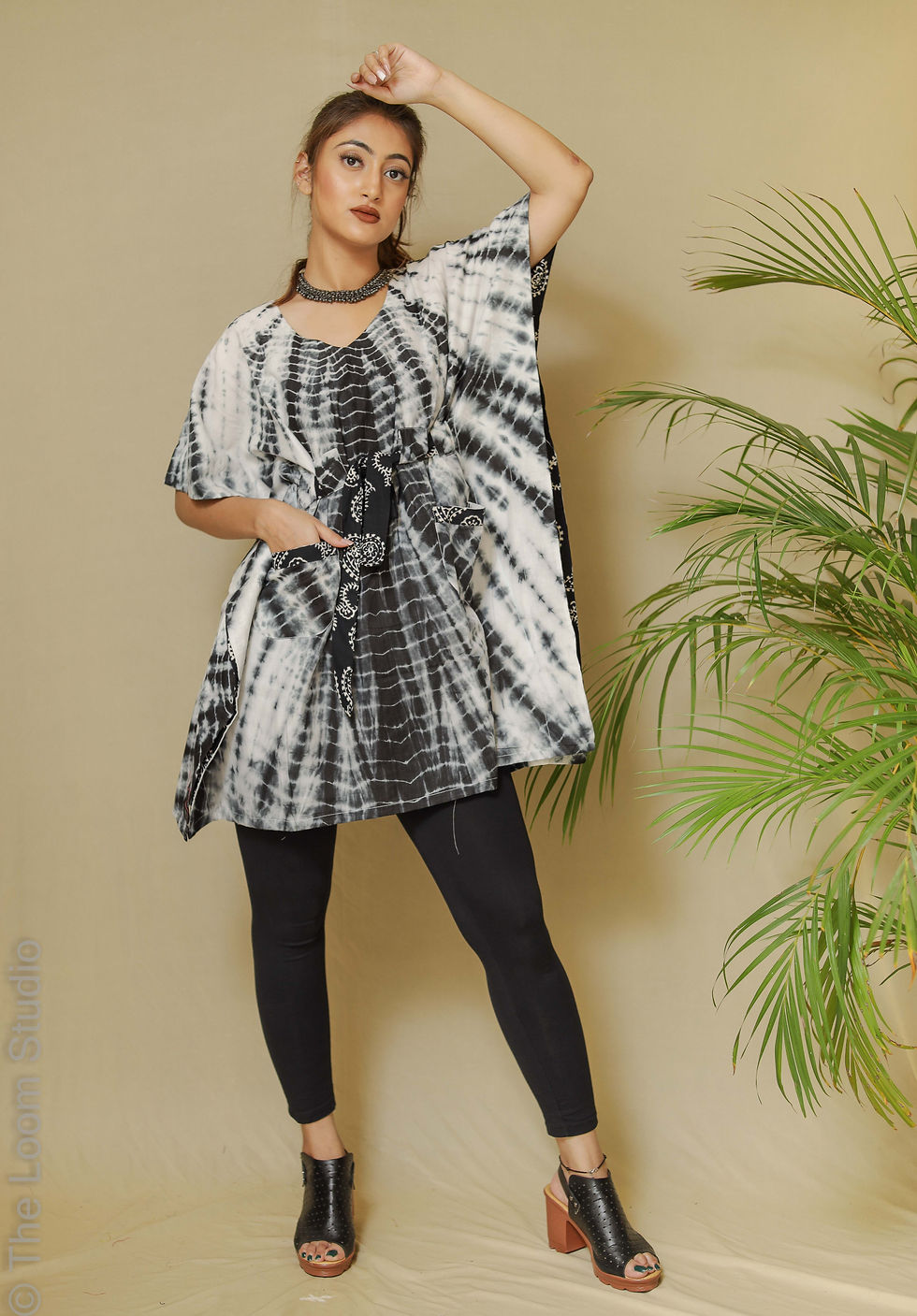 Thumbnail: Salt & Pepper Shibori Kaftan with Paisley  Handblock border