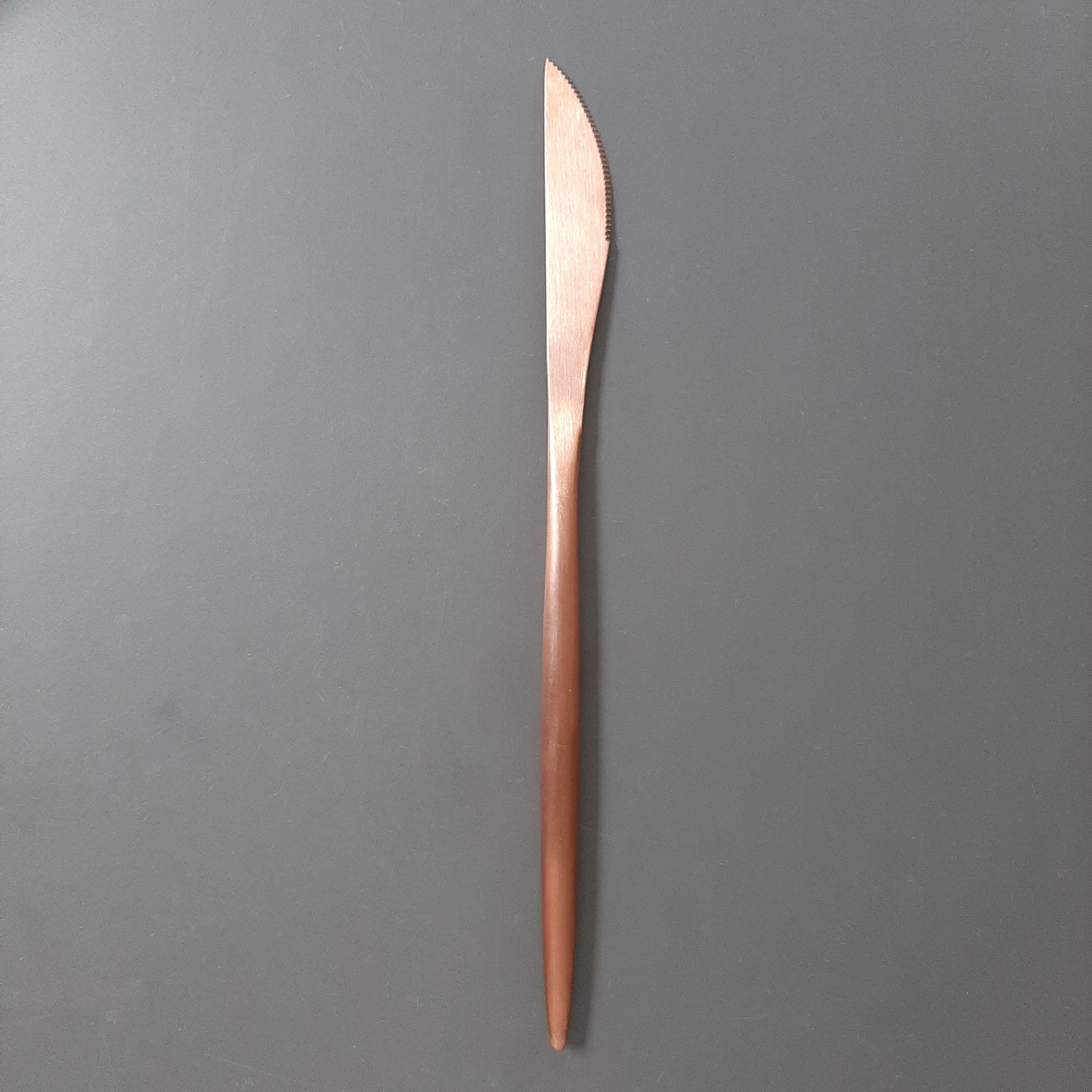 Faca / 21 cm