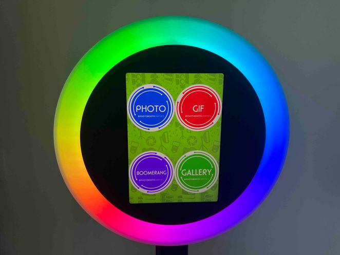 Selfie Booth rentals in Scottsdale. Mobile Photo booth rentals in Scottsdale.