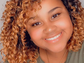 JULY CURLY QUEEN:  AMAYA