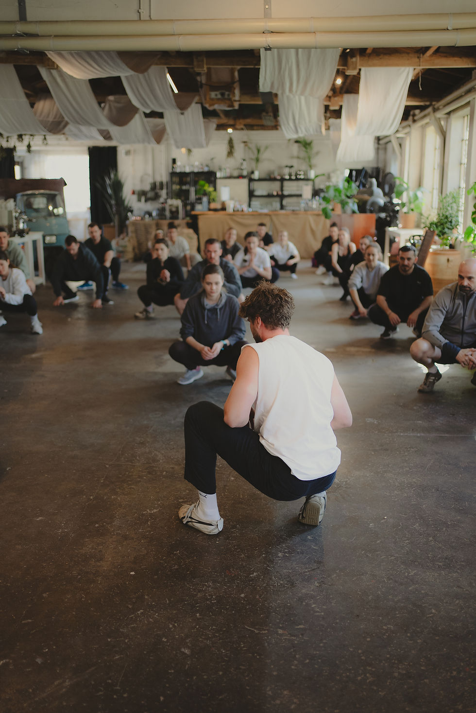 MOVEMENT POP UP