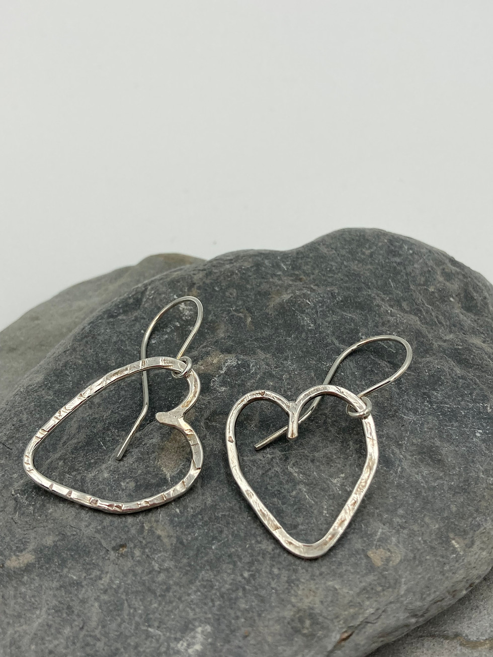 Thumbnail: Heart drop earrings