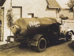 OLD PROPANE TRUCK