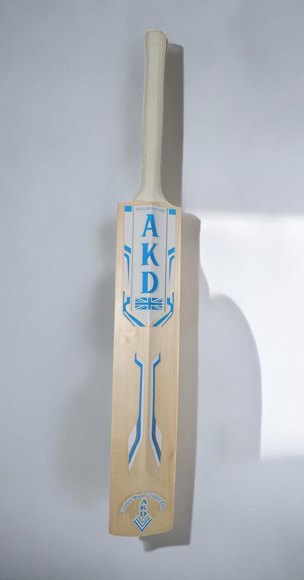Thumbnail: Junior White and Gold Bat